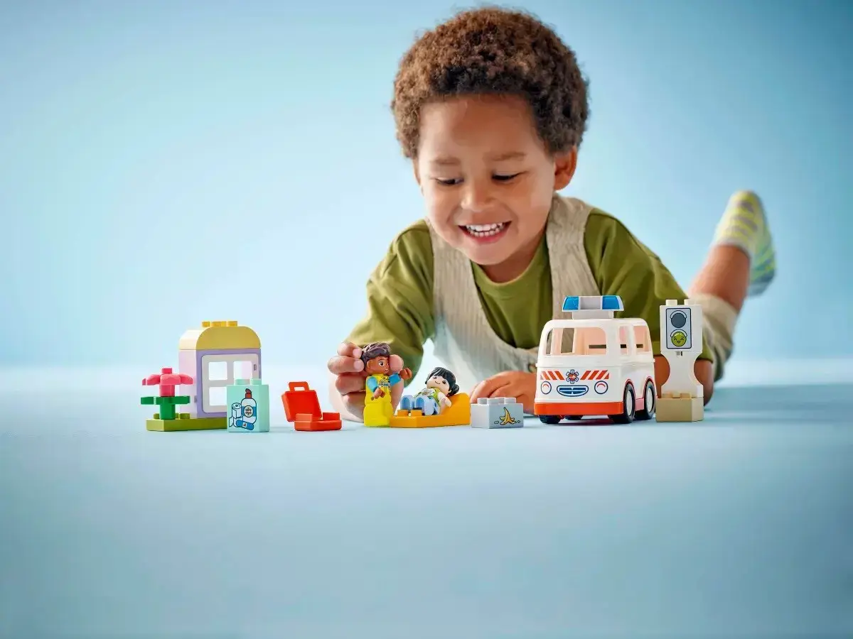 LEGO DUPLO 10447 Ambulance with Driver