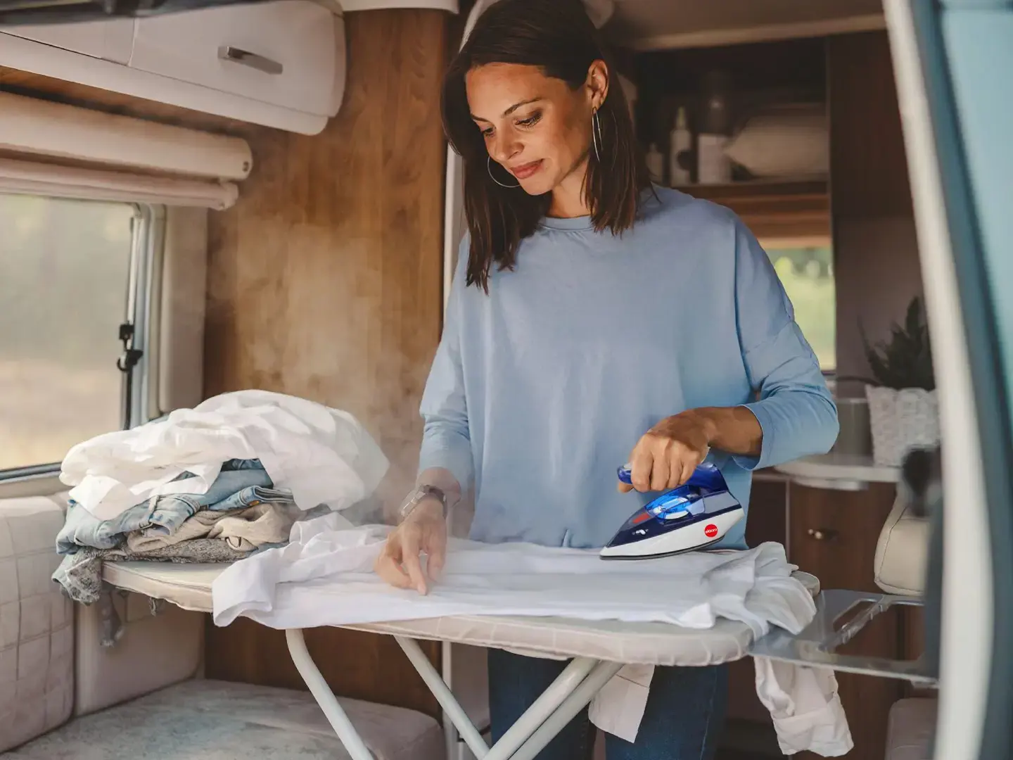ELDOM DA50 TRAVEL IRON