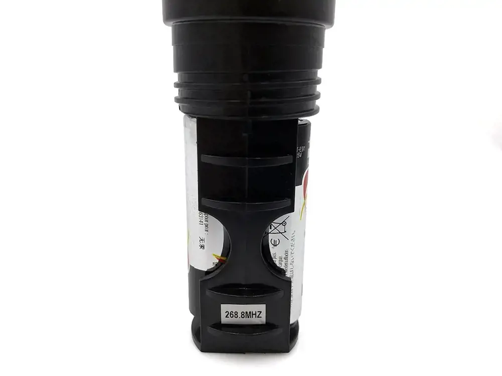 MEDIA-TECH ACCENT PRO MT395 Du belaidžiai mikrofonai ir USB imtuvas karaokės kolonėlėms