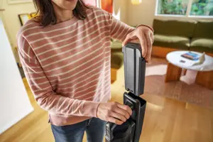 Bissell Stick Vacuum | PowerClean FurGuard Select | Cordless operating | 280 W | 25.2 V | Operating time (max) 50 min | Black/Titanium/Cobalt Blue | Warranty 60 month(s) | Battery warranty 24 month(s)