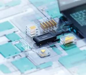 KINGSTON XS1000 1 TB SSD kišeninio dydžio USB 3.2 Gen 2 išorinis kietasis diskas iki 1050 MB/s