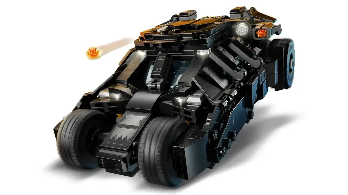 LEGO BATMAN 76303 Batman Tumbler vs. Two-Face & The Joker