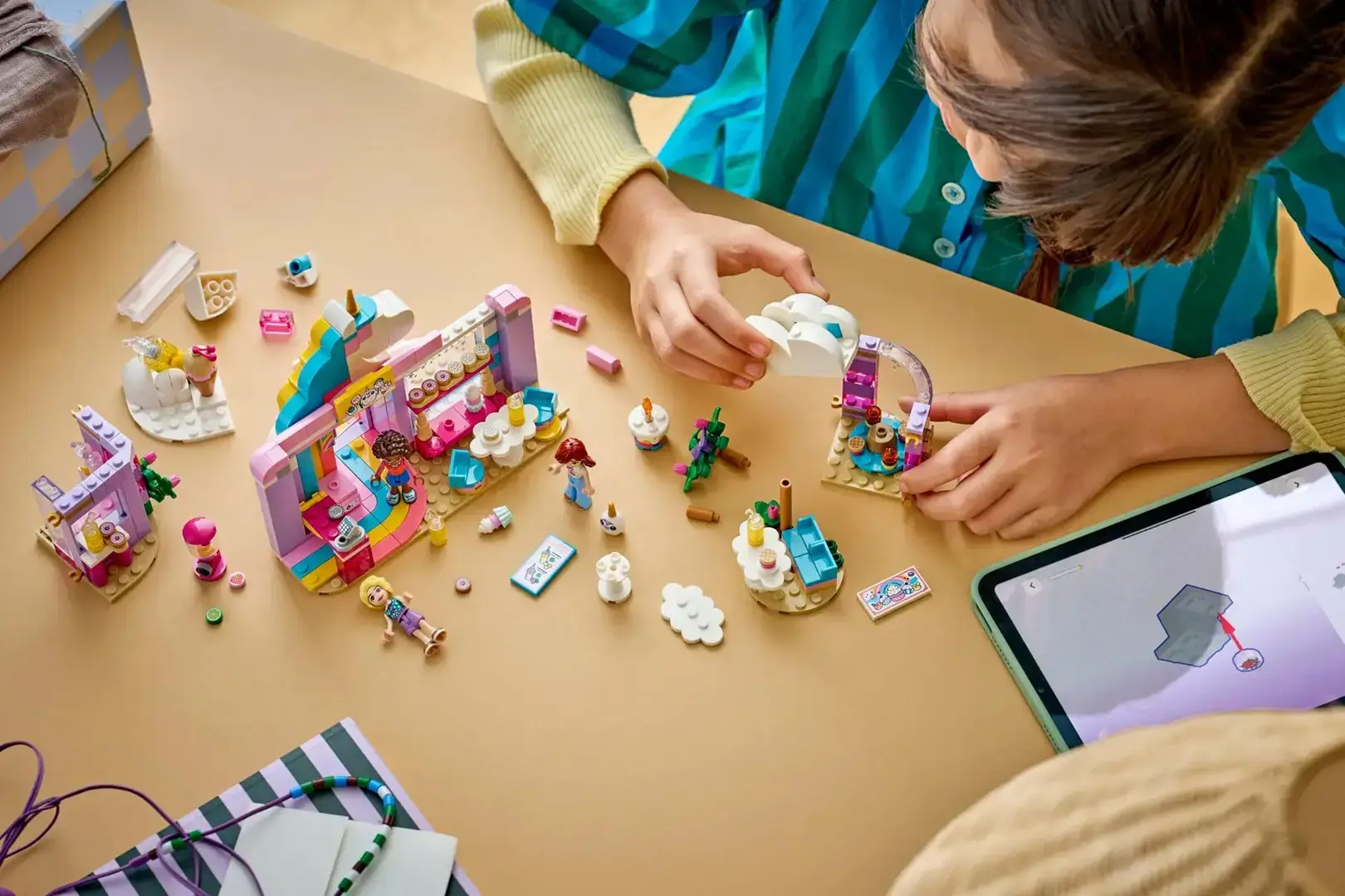 LEGO FRIENDS 42684 Unicorn Dream Café