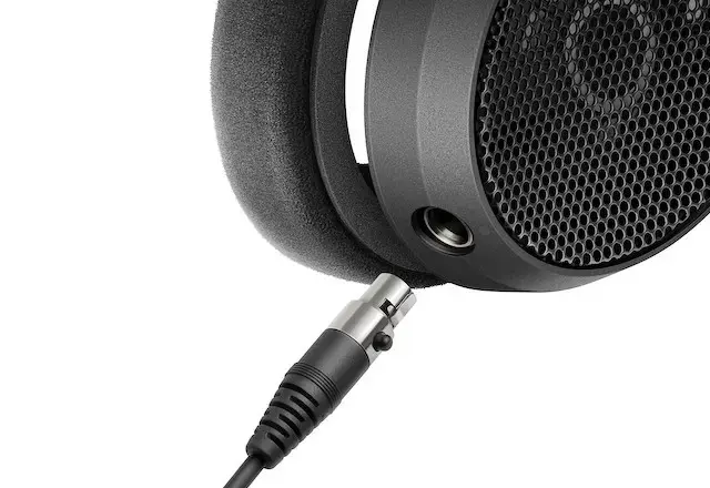 Sennheiser HD 490 PRO Plus - professional reference open-back studio headphones