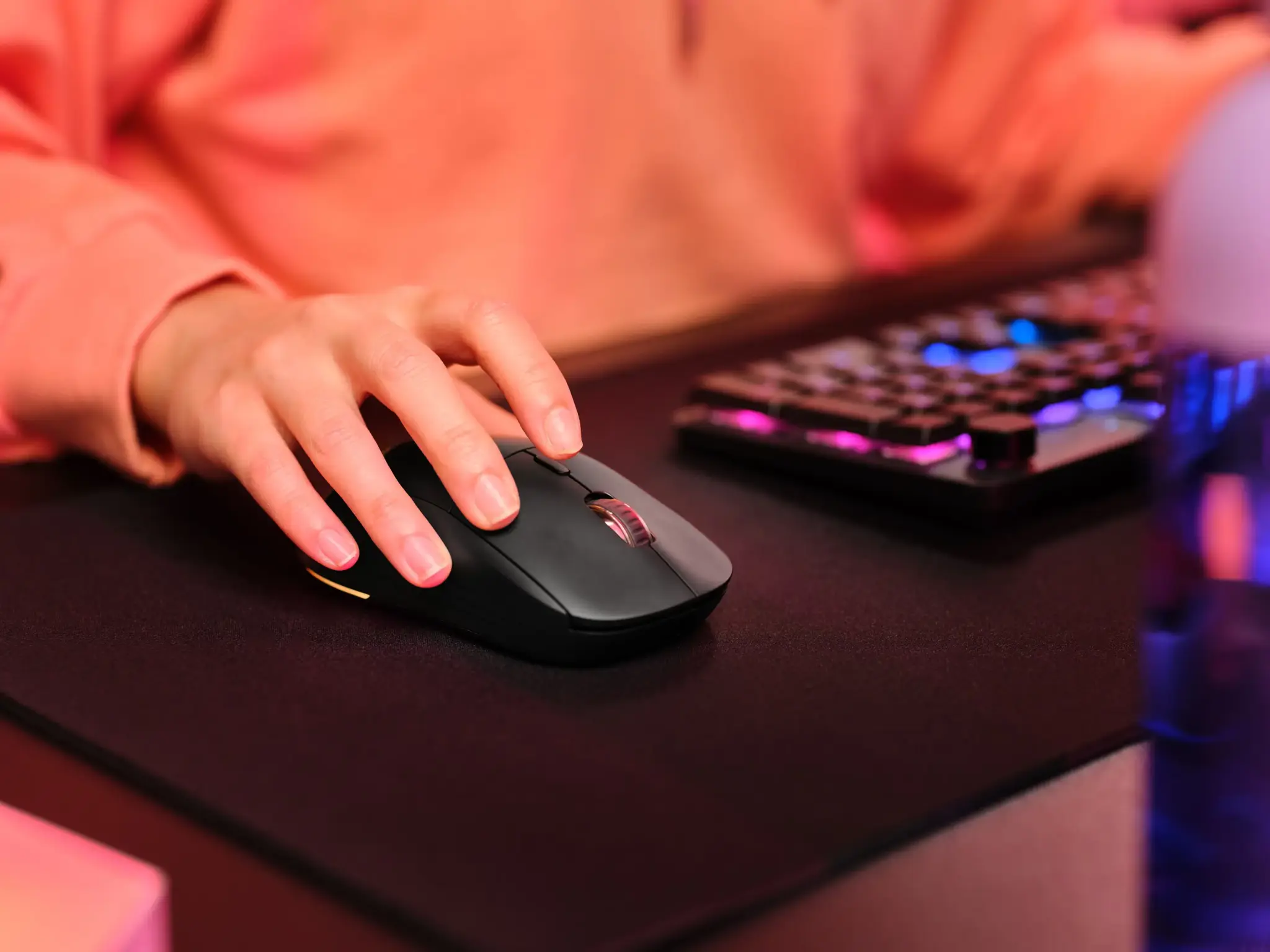 Trust GXT 927 Redex+, Right-hand, Laser, RF Wireless + USB Type-A, 25600 DPI, Black