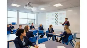 "Epson EB-L260F", 4600 ANSI liumenų, 3LCD, 1080p (1920x1080), 2500000:1, 16:9, 787,4 - 7874 mm (31 - 310")