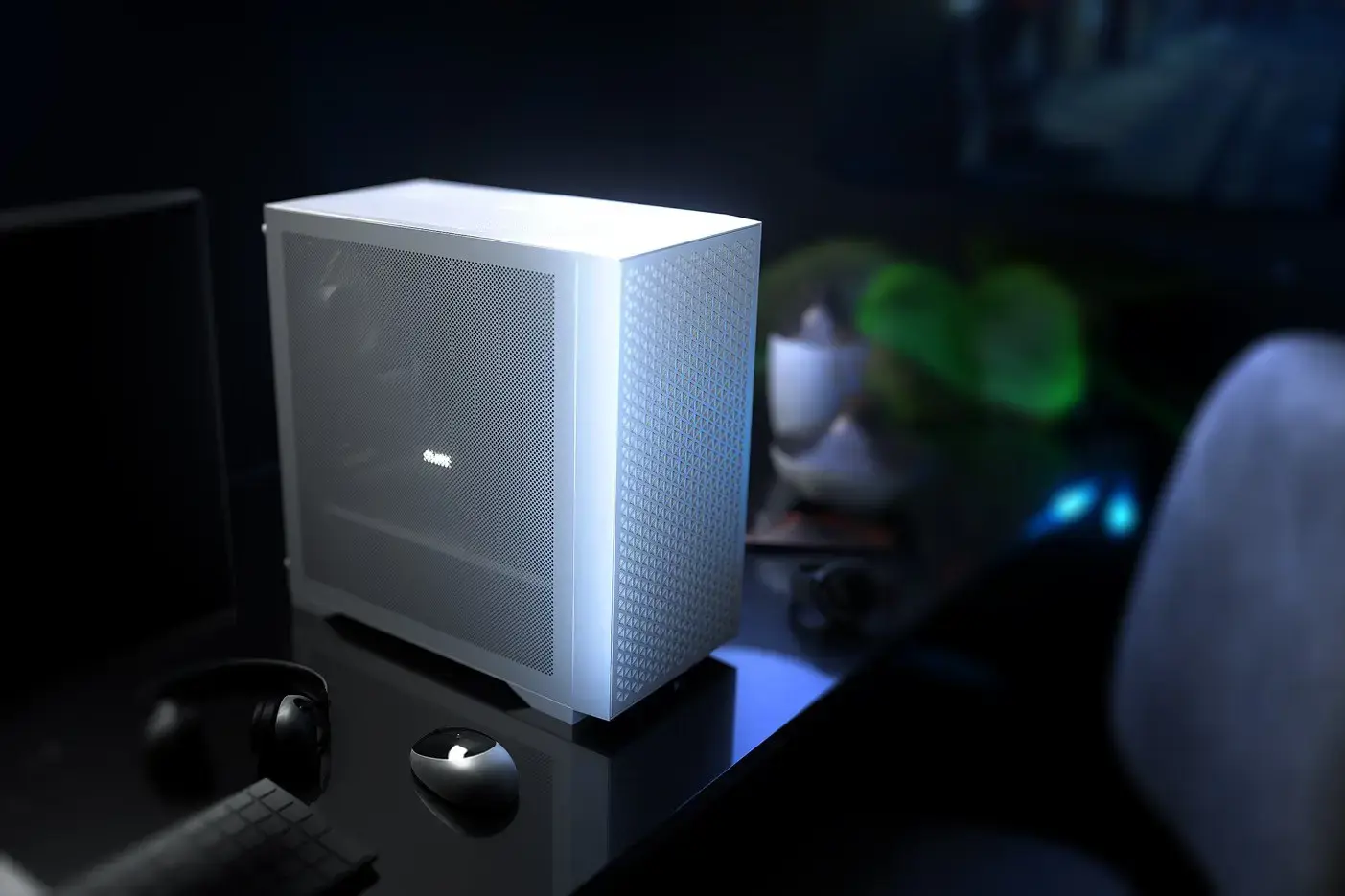 Logic DART PRO MINI USB-C PC Case White