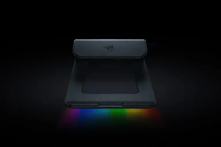 "Razer" nešiojamojo kompiuterio stovas "Chroma V2 Black
