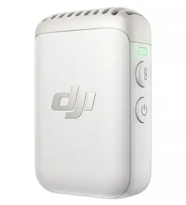 DJI "Mic 2" siųstuvas, juodos spalvos šešėlis