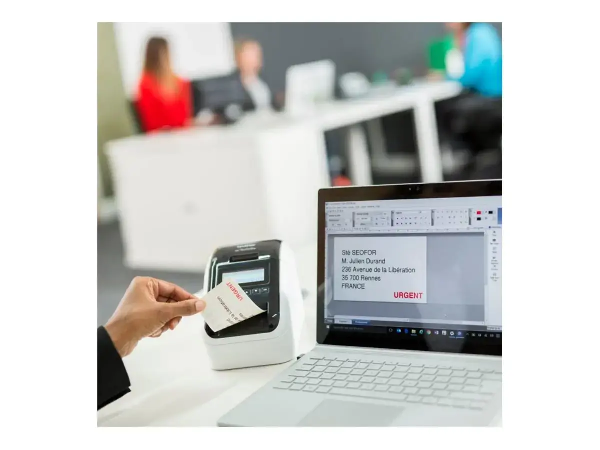 BROTHER QL-820NWBC ETIKEČIŲ SPAUSDINTUVAS, WI-FI, ETHERNET, BLUETOOTH, AIRPRINT IR LCD EKRANAS