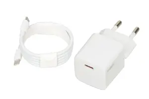 IBOX C-38 USB-C įkroviklis PD30W su USB-C kabeliu