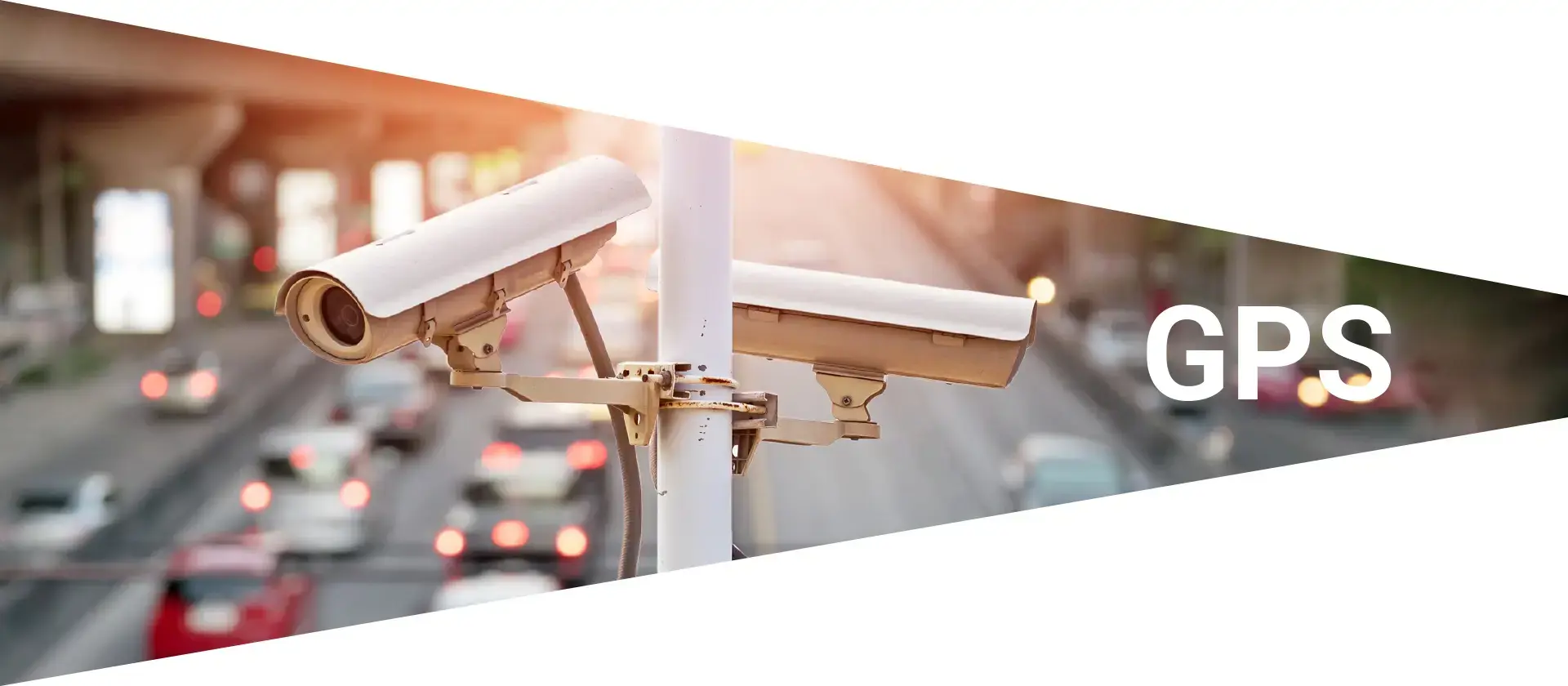 Navitel Compact dashcam complete with GPS module | R37 GPS | Full HD 1920х1080 | GPS (satellite) | Maps included