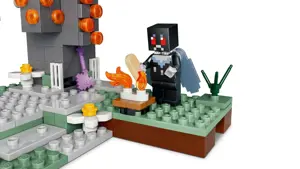 LEGO MINECRAFT 21586 The Pale Garden