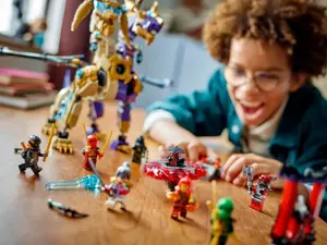 LEGO NINJAGO 71836 Arc Dragon of Focus