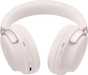 "Bose" belaidės ausinės "QuietComfort Ultra", baltos spalvos