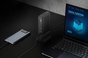 Asus | DC300 Triple Display USB-C Dock | 90XB08CN-BDS090 | DisplayPorts quantity 1 | HDMI ports quantity 1 | Ethernet LAN