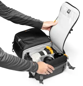 Lowepro kuprinė Fastpack BP 250 AW III, juoda