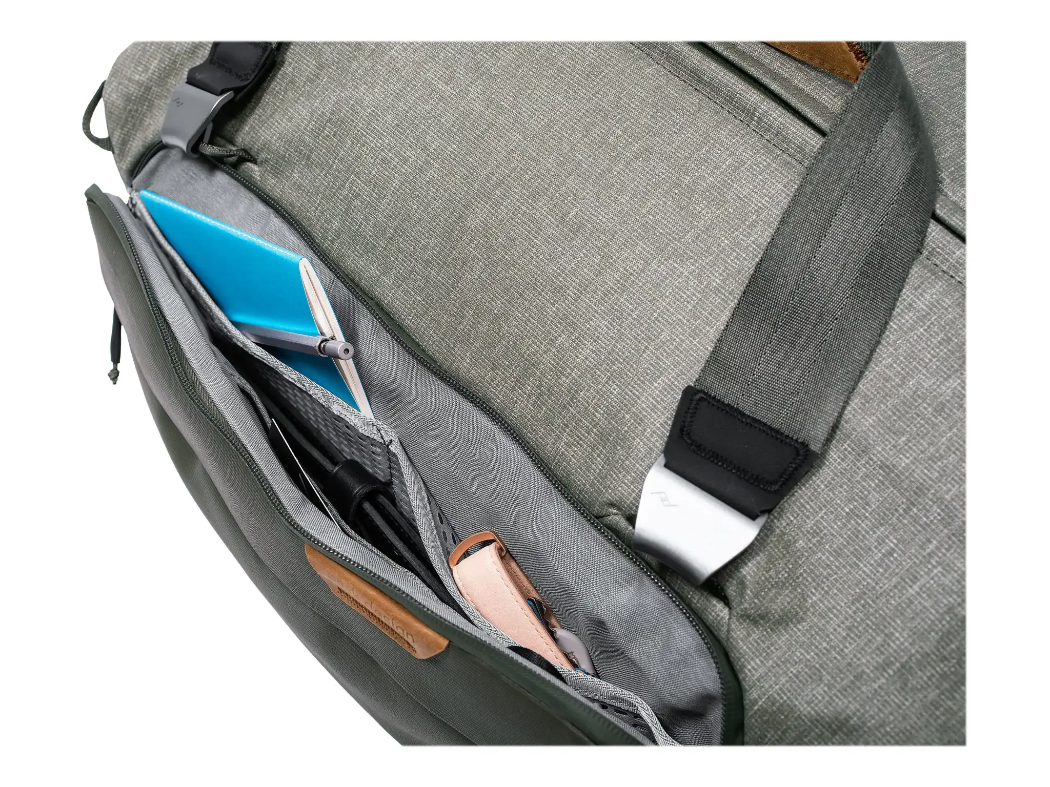 "Peak Design Travel Duffel" 35L, šalavijas