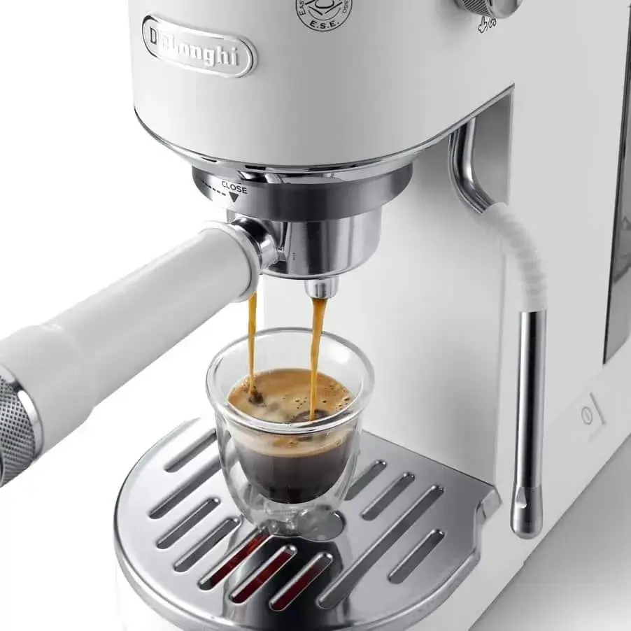 Kavos aparatas DeLonghi EC890.WI, 1450 W