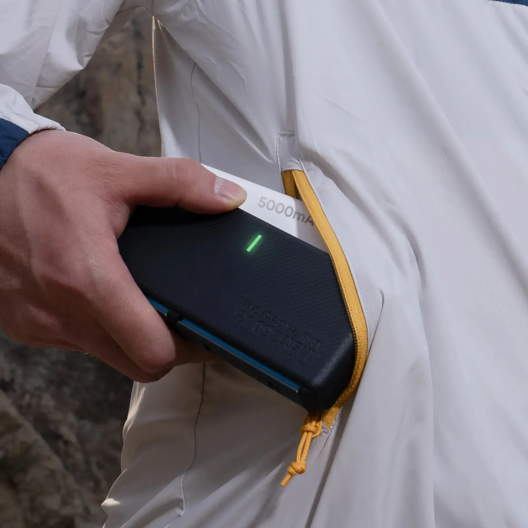 ACTION CAM ACC CHARGE CASE/X5 CINSBAHM INSTA360