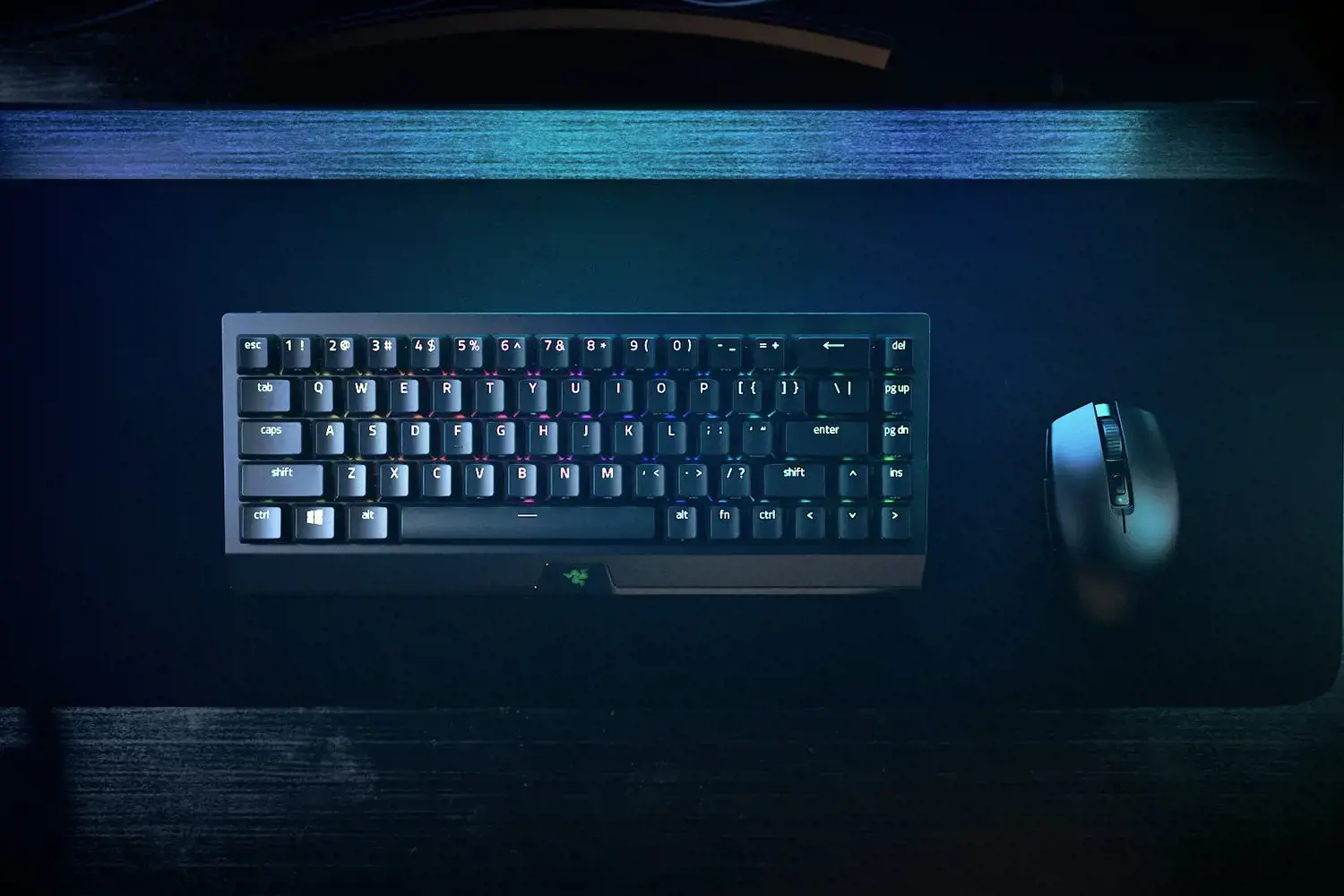 "Razer BlackWidow V3 Mini HyperSpeed" mechaninė žaidimų klaviatūra, RGB LED apšvietimas, "Nordic", belaidė, juoda, geltonas jungiklis