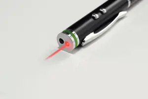 "Leitz Complete 4 in 1" rašiklis jutiklinio ekrano įrenginiams, universalus, bet kokio prekės ženklo, juodas, žalvarinis, silikoninis, LR41, 40 g