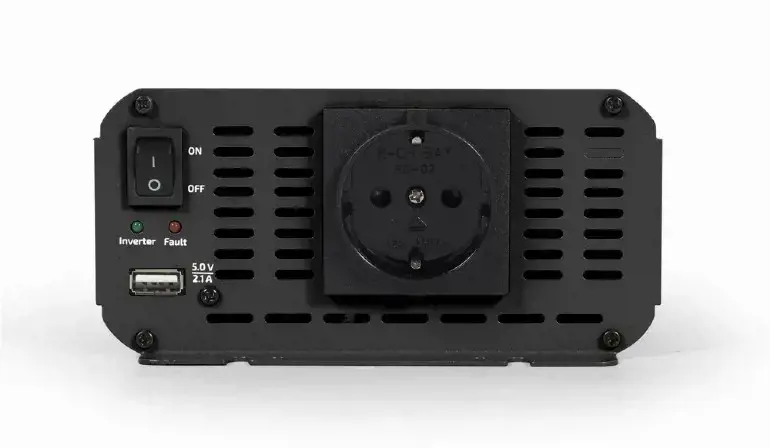 GEMBIRD EG-PWC800-01 12 V automobilinis elektros energijos keitiklis 800 W