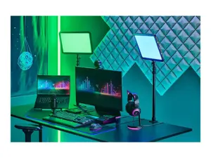 "Razer" "Chroma" klavišų šviesa transliacijai