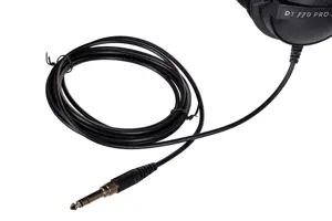 Beyerdynamic DT 770 Pro Black Limited Edition - uždaros studijinės ausinės