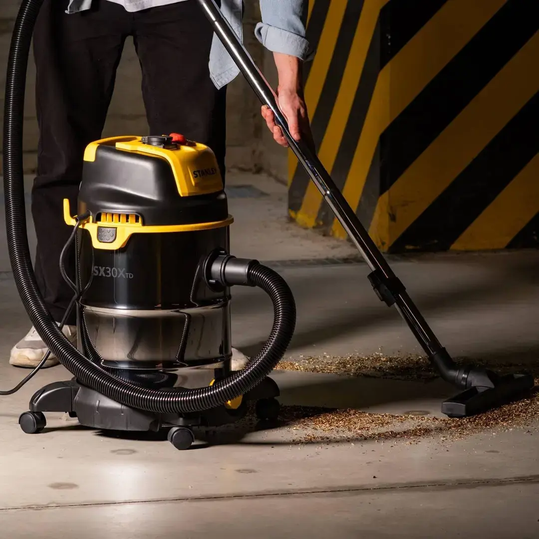 Vacuum cleaner STANLEY SXVC30XTDE Black, Stainless steel, Yellow 1600 W