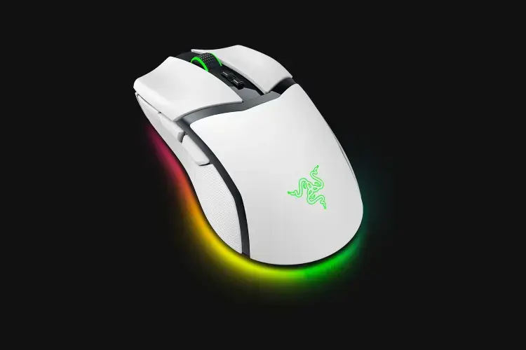 Razer Cobra Pro Belaidė žaidimų pelė RF Wireless + Bluetooth + USB-C, 30000 DPI, Balta