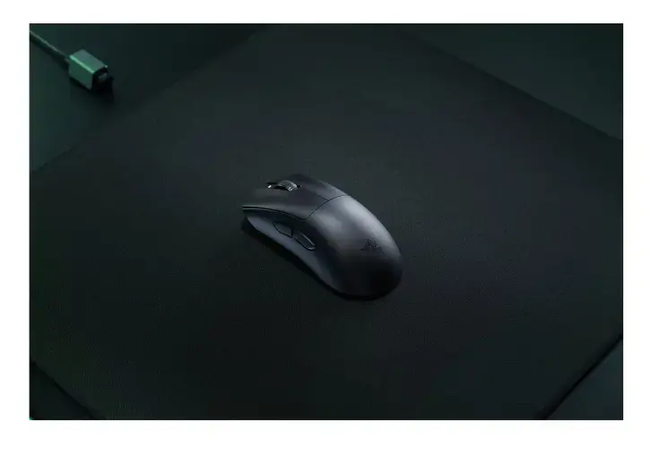 Razer DeathAdder V3 HyperSpeed Belaidė žaidimų pelė RF Wireless + USB-C, 26000 DPI, Juoda