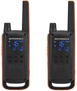Motorola Talkabout T82 twin-pack + charger
