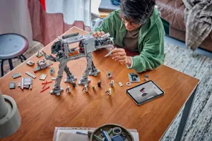 LEGO STAR WARS 75454 Imperial Remnant AT-AT with INT-4