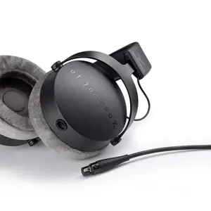Beyerdynamic DT 700 Pro X Headphones Wired Head-band Stage/Studio Black