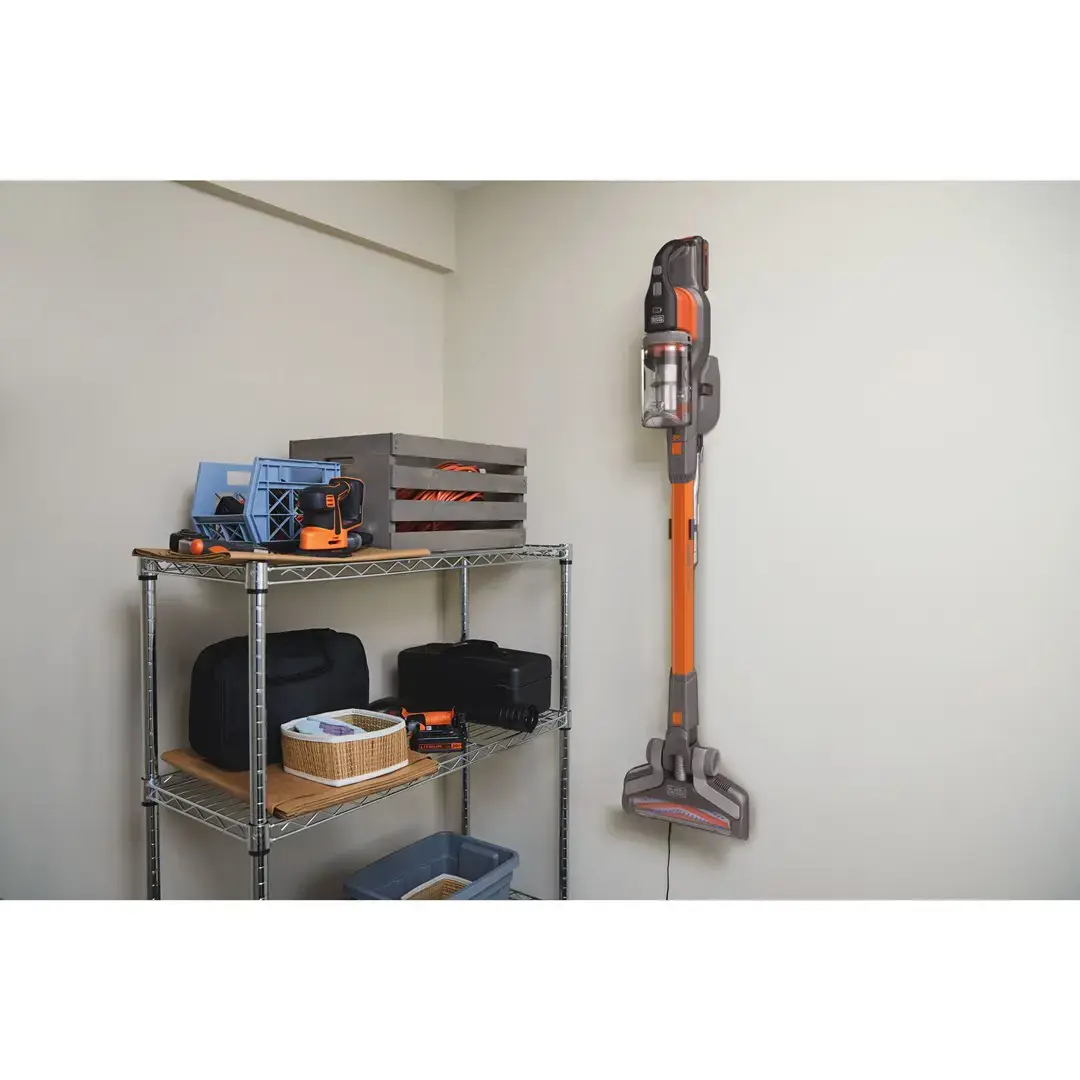 Black & Decker BHFEV182C-QW 18V upright vacuum cleaner