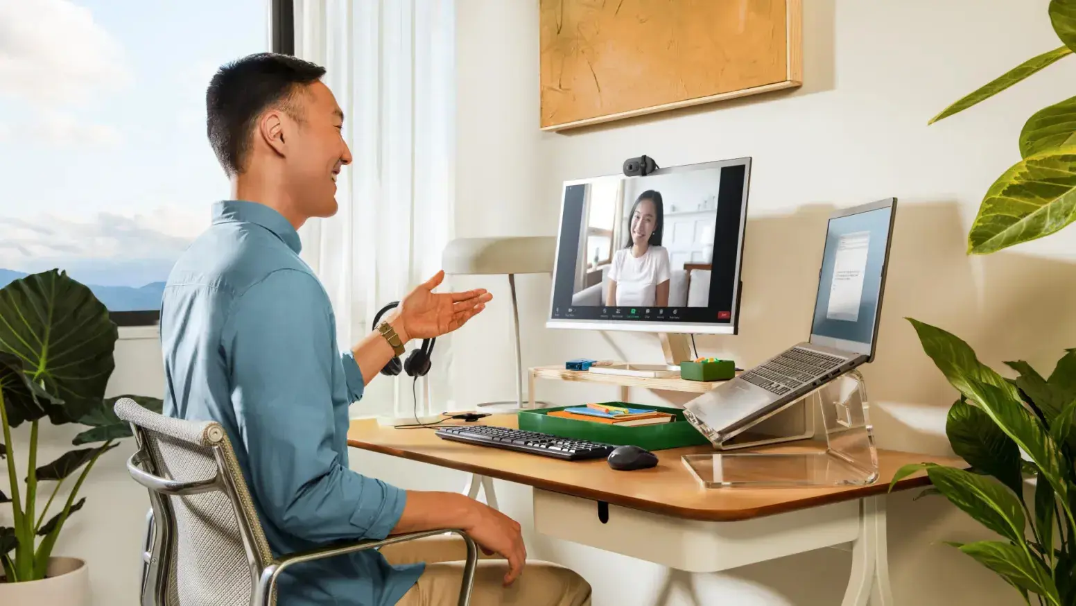 "Logitech Brio 100", 2 MP, 1920 x 1080 taškų, "Full HD", 30 kadrų per sekundę, 1280x720@30fps, 1920x1080@30fps, 720p, 1080p