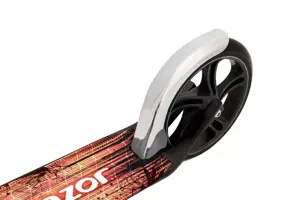 Paspirtukas Razor 13073067, Juoda