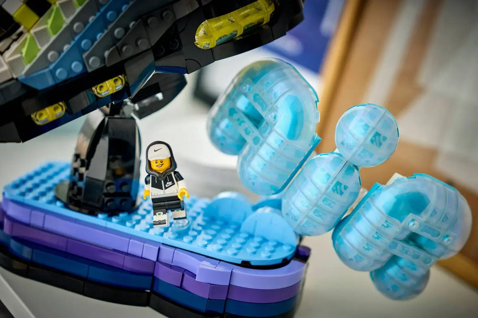 LEGO NIKE 43025 Nike Air Max 95 x LEGO