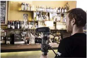 RØDE Videomic PRO + Black Skaitmeninis vaizdo kameros mikrofonas