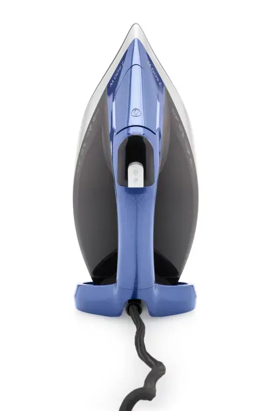 ETA Steam Iron | ETA227690000 Chloe | Steam Iron | 2600 W | Water tank capacity 350 ml | Continuous steam 40 g/min | Silver/Blue