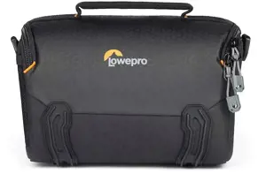 Lowepro camera bag Adventura SH 140 III, black