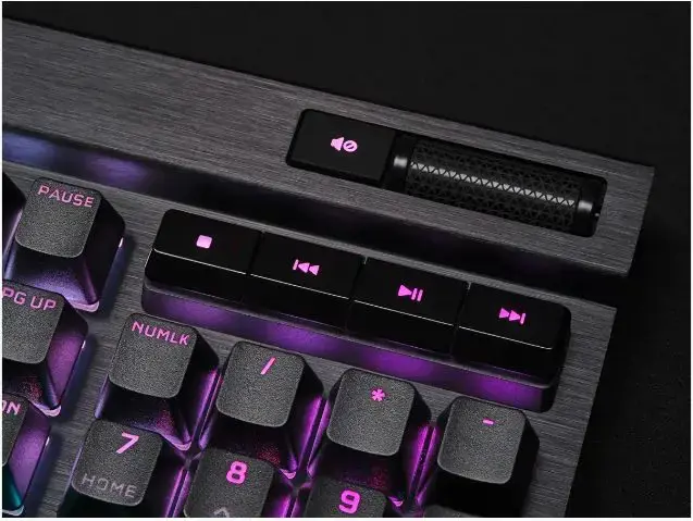 CORSAIR K70 RGB PRO optinė-mechaninė žaidimų klaviatūra su RGB LED apšvietimu CORSAIR OPX juodos spalvos PBT klavišų dangteliai