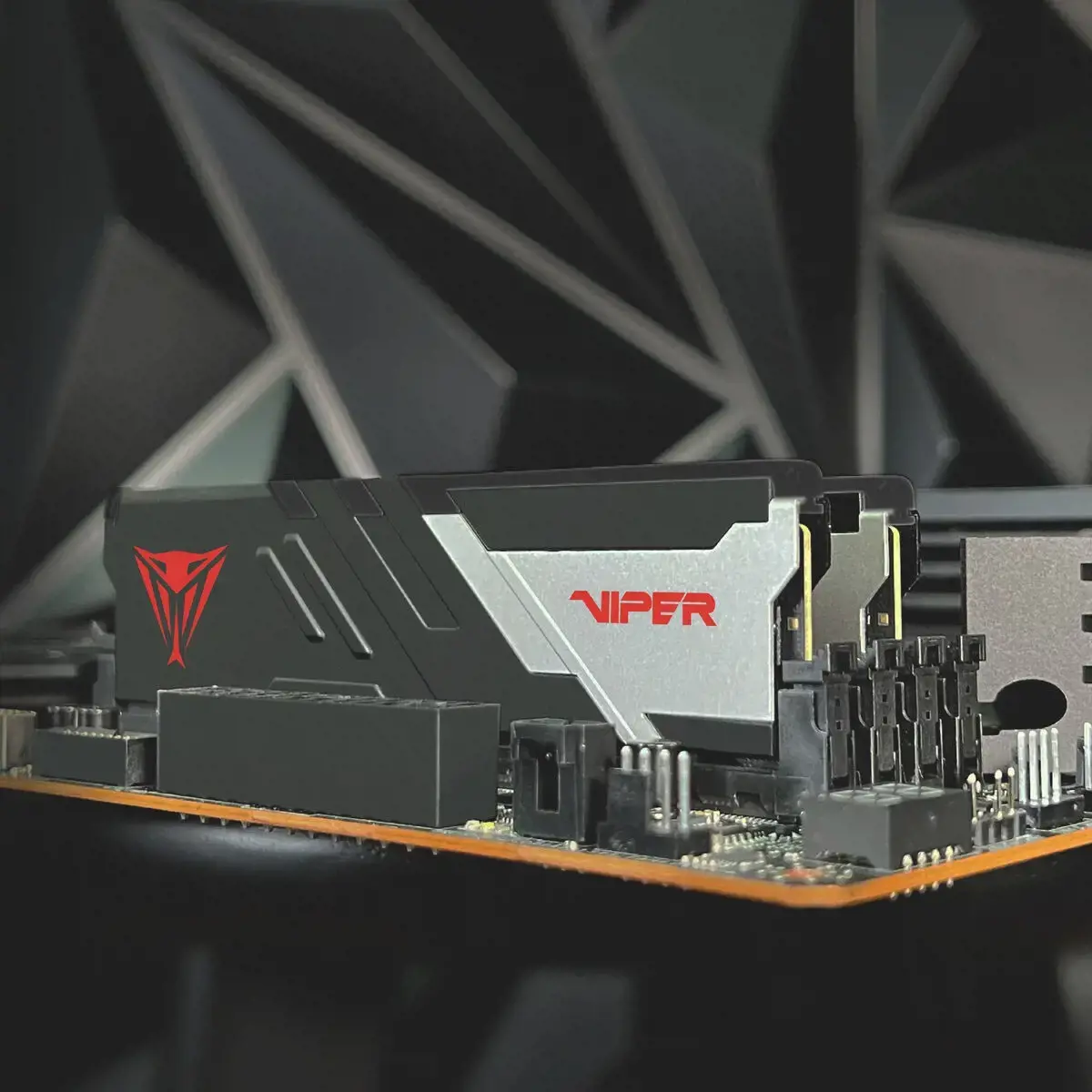 PATRIOT VIPER VENOM DDR5 16GB 2X8GB 5600MHz rinkinys