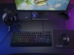 "Trust GXT 792 QUADROX", pilno dydžio (100 %), USB, QWERTY, LED, juoda, pelė pridedama