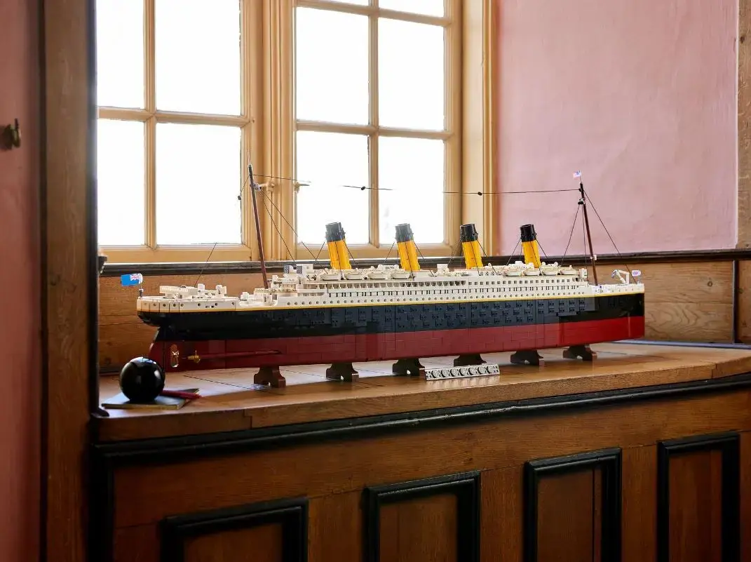 LEGO ICONS 10294 LEGO TITANIC