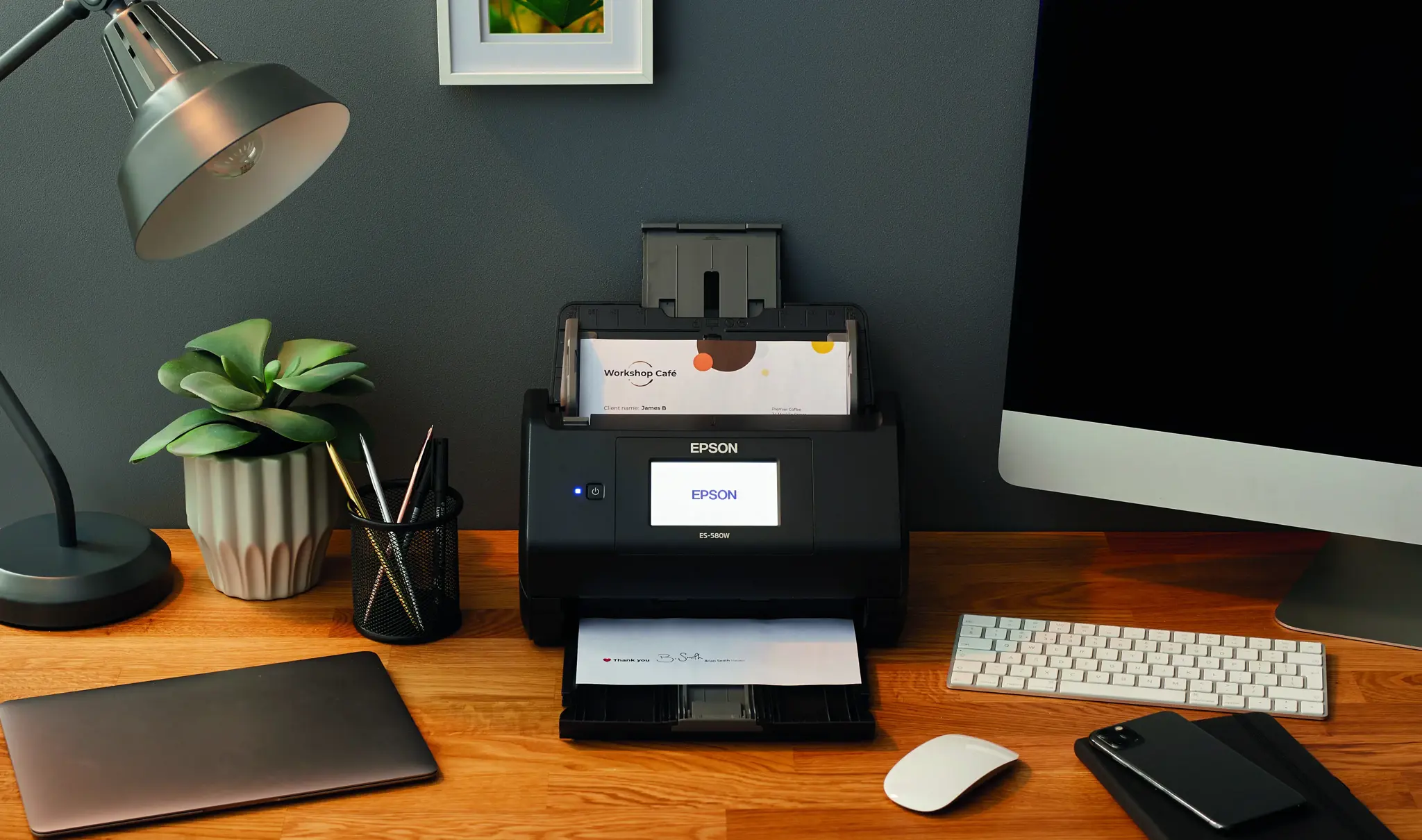 "Epson WorkForce ES-580W", 215,9 x 6096 mm, 600 x 600 DPI, 30 bitų, 24 bitų, 35 psl.