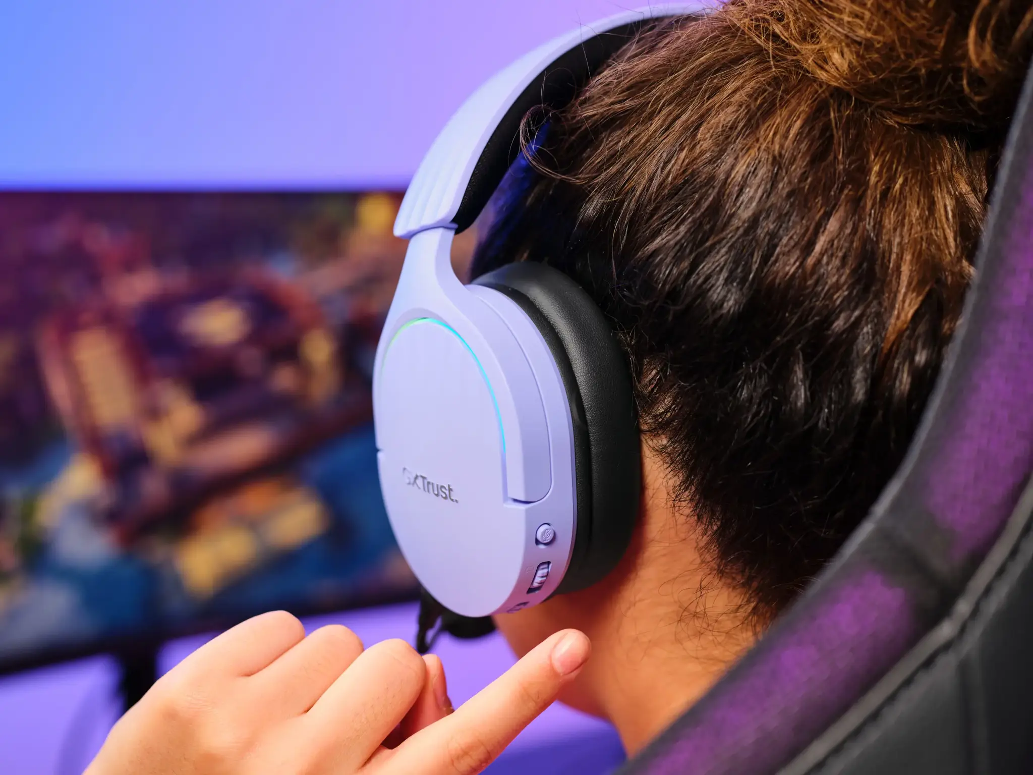 Trust GXT 491P FAYZO, Wired & Wireless, Gaming, 20 - 20000 Hz, 290 g, Headset, Black, Purple