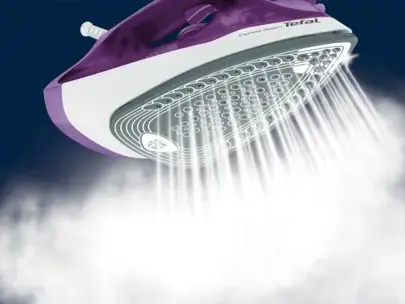 "Tefal FV2836", sausas ir garų lygintuvas, keraminis padas, 1,9 m, 165 g/min, violetinis, baltas, 35 g/min
