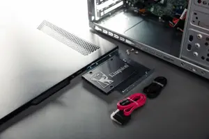 SSD diskas KINGSTON KC600 256 GB, 2.5", SATA 6Gb/s